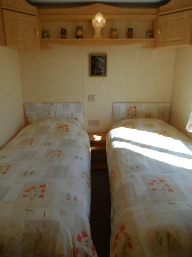 Luxury Mobile Home Near Perranporth Situated On A Quiet Farm Truro Luaran gambar